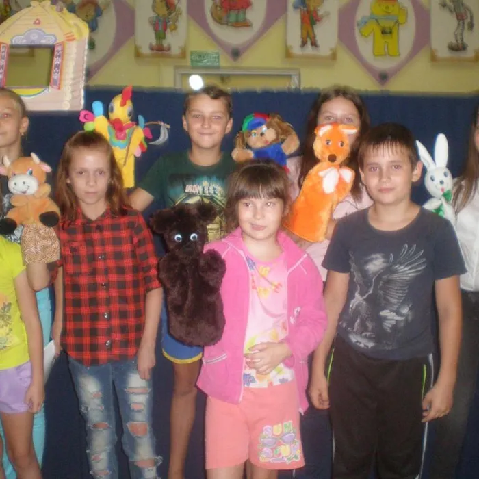 Сказка добрая рядом живёт