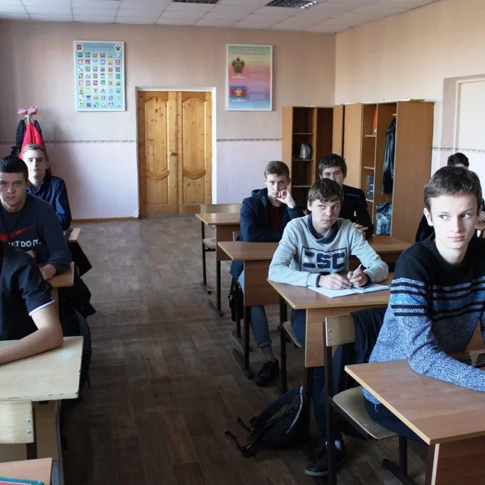 Служить в России – почетно!