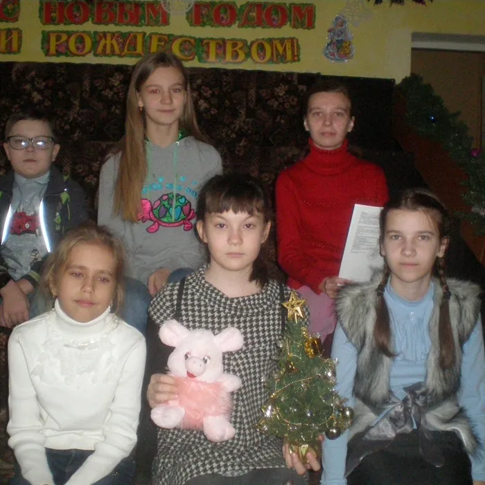 Хвост – крючком, нос – пятачком