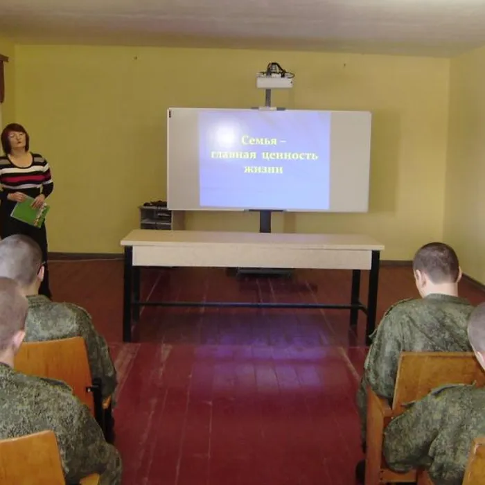 Все начинается с семьи