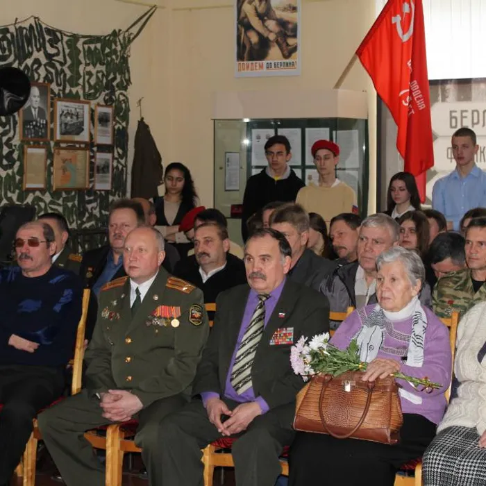 9 лет и 51 день...