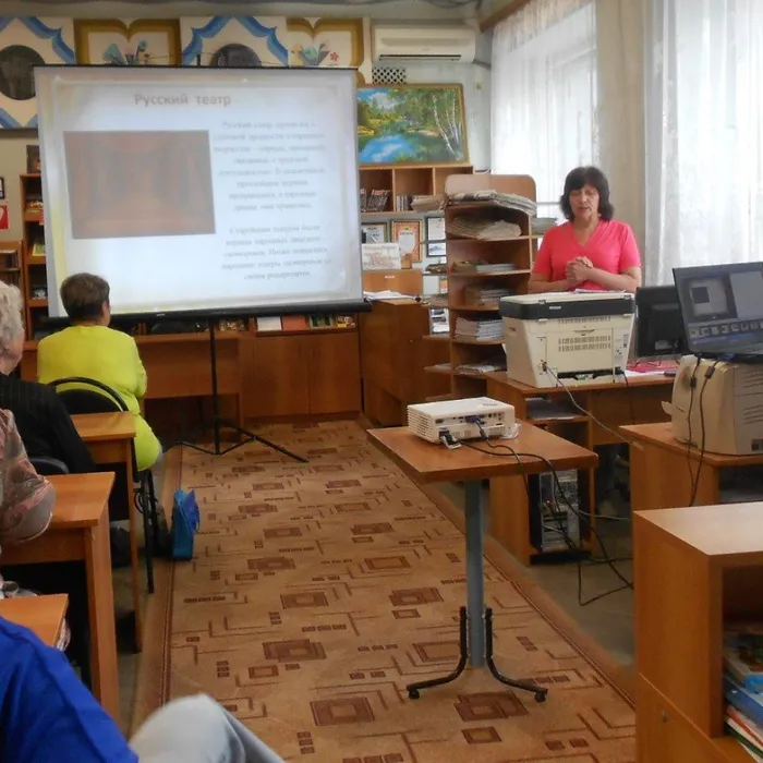 У истоков русского театра